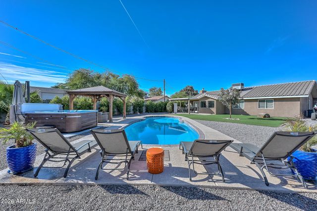 3043 N 34TH Street, Phoenix, AZ 85018
