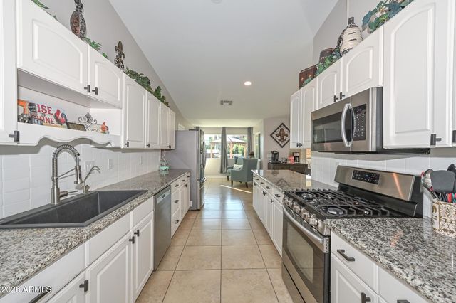 3043 N 34TH Street, Phoenix, AZ 85018