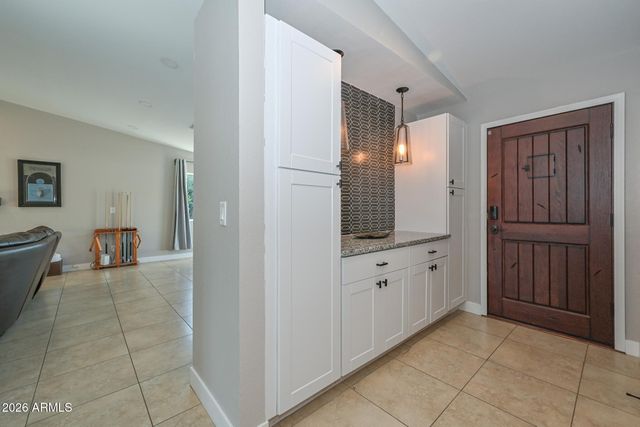 3043 N 34TH Street, Phoenix, AZ 85018