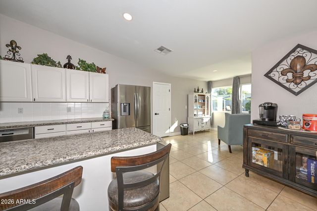 3043 N 34TH Street, Phoenix, AZ 85018