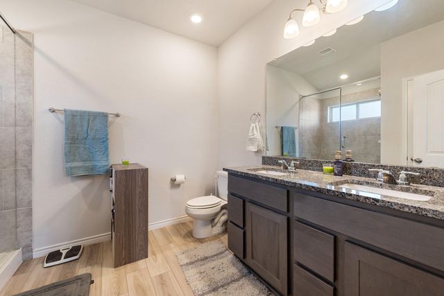 5222 Montague Loop, Bryan, TX 77807