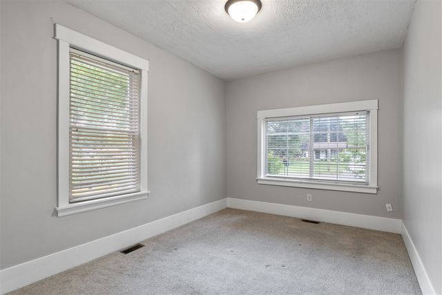 715 3 Mile Road, Grand Rapids, MI 49505
