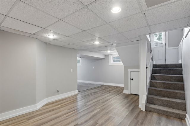 715 3 Mile Road, Grand Rapids, MI 49505