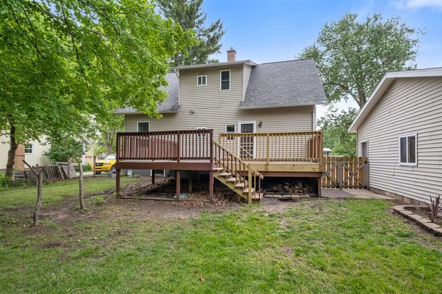 715 3 Mile Road, Grand Rapids, MI 49505