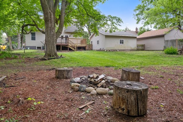 715 3 Mile Road, Grand Rapids, MI 49505