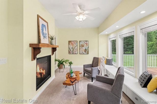 1755 Gray Twig Lane, Milford, MI 48381