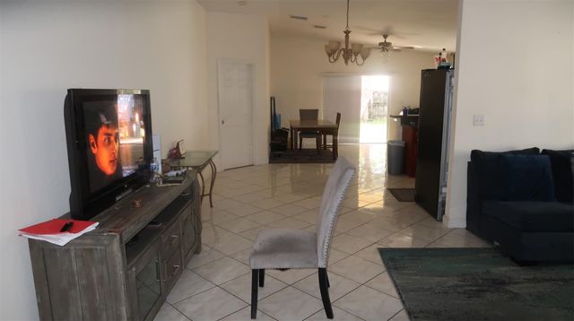 205 NW 16th Avenue, Pompano Beach, FL 33069