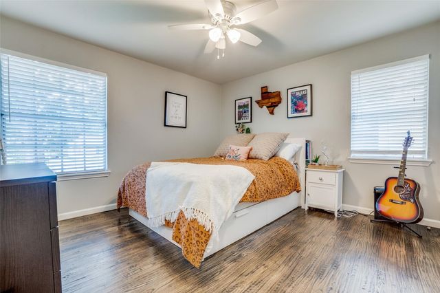 6711 Kingsbury Drive, Dallas, TX 75231