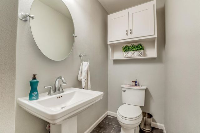 6711 Kingsbury Drive, Dallas, TX 75231