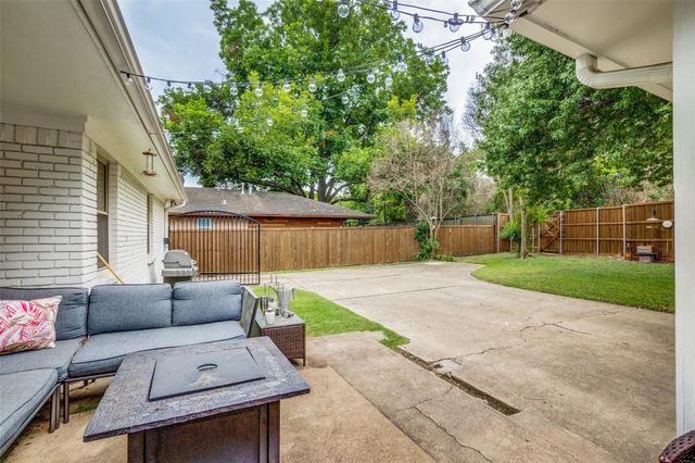 6711 Kingsbury Drive, Dallas, TX 75231