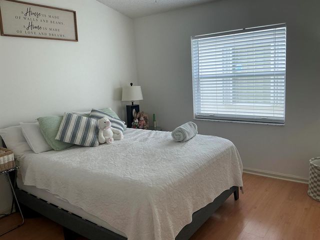 8229 White Rock Circle, Boynton Beach, FL 33436