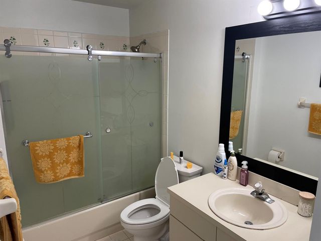 8229 White Rock Circle, Boynton Beach, FL 33436