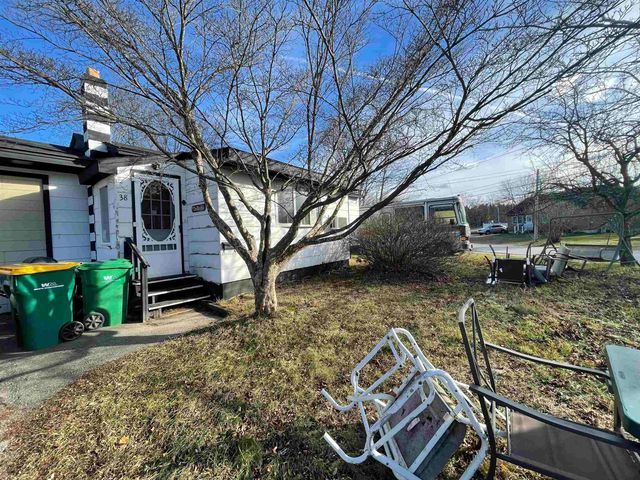 38 Western Avenue, Rochester, NH 03867