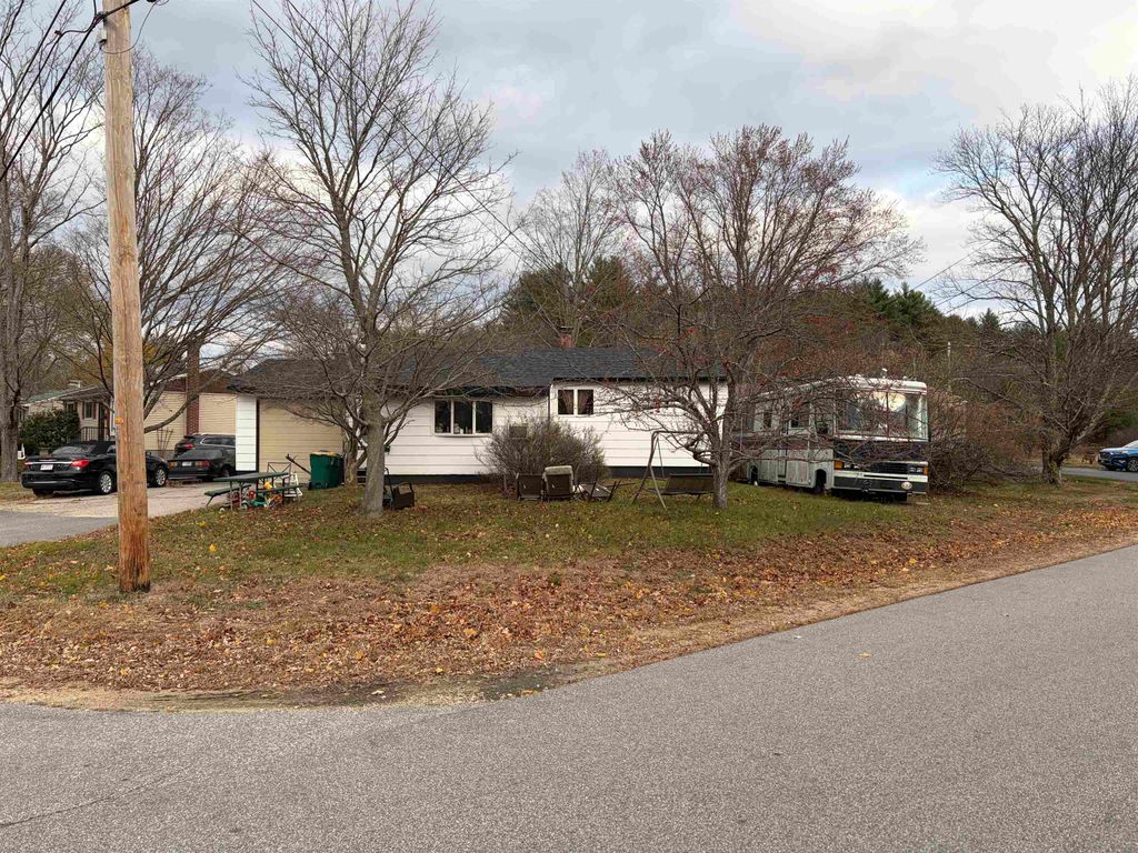 38 Western Avenue, Rochester, NH 03867