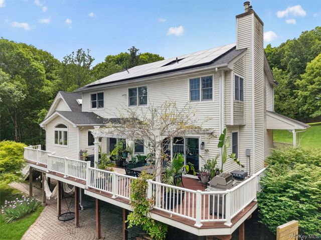 86 Long Vista Lane, Chester, NY 10918