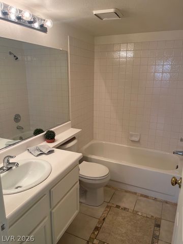 7182 Paradise Bay Drive, Las Vegas, NV 89119