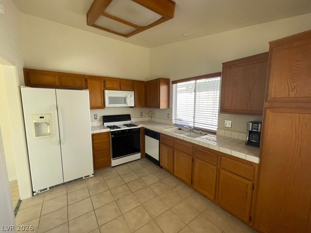 7182 Paradise Bay Drive, Las Vegas, NV 89119