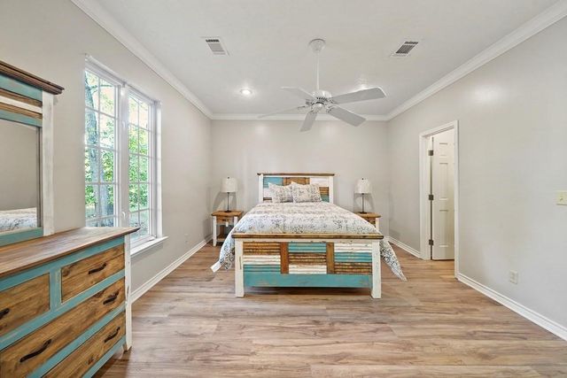 245 Shadow Drive, Hemphill, TX 75948