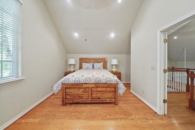 245 Shadow Drive, Hemphill, TX 75948