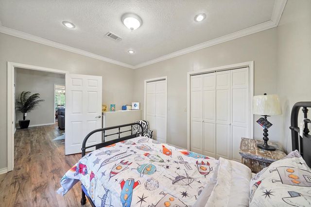 245 Shadow Drive, Hemphill, TX 75948