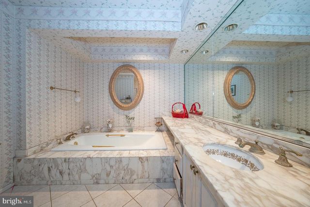 301 PRINCETON CT, Bryn Mawr, PA 19010