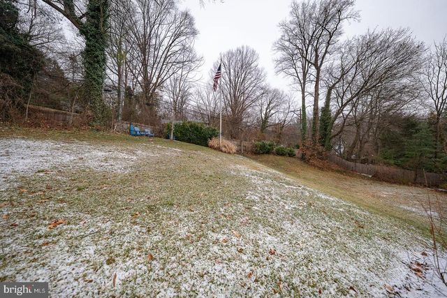 301 PRINCETON CT, Bryn Mawr, PA 19010