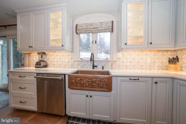 301 PRINCETON CT, Bryn Mawr, PA 19010