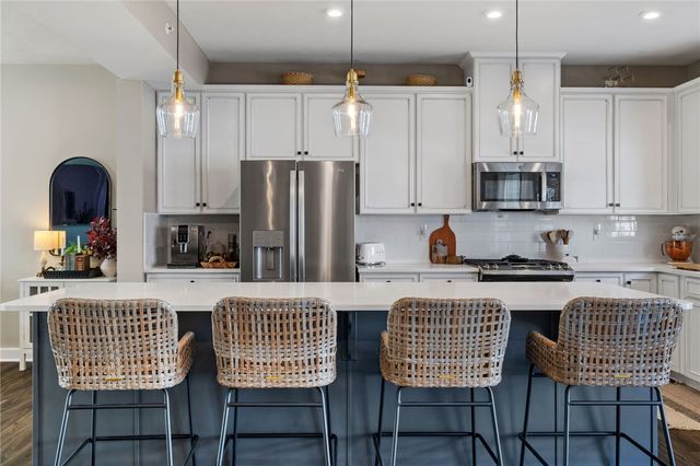 226 Amon St, Cranberry Twp, PA 16066