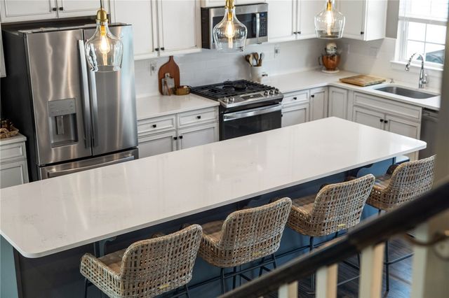 226 Amon St, Cranberry Twp, PA 16066