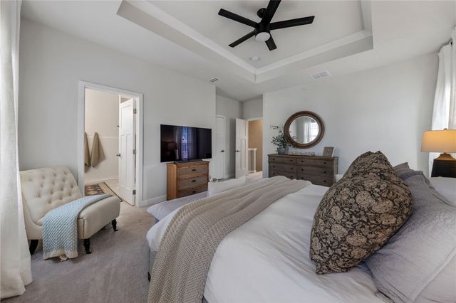 226 Amon St, Cranberry Twp, PA 16066