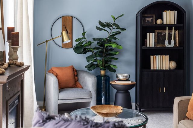 226 Amon St, Cranberry Twp, PA 16066