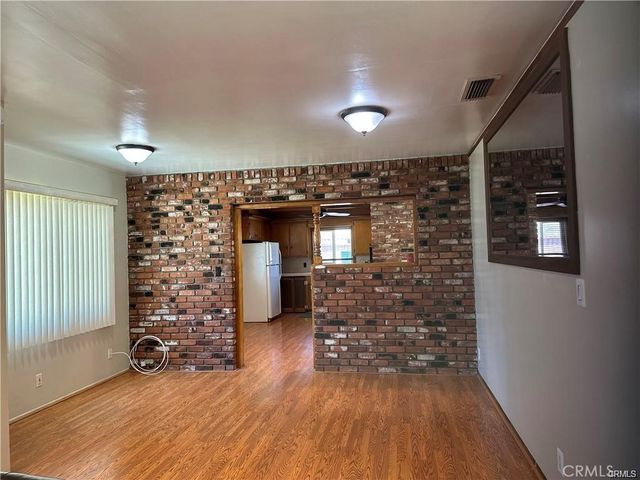 264 W Grandview, Azusa, CA 91702