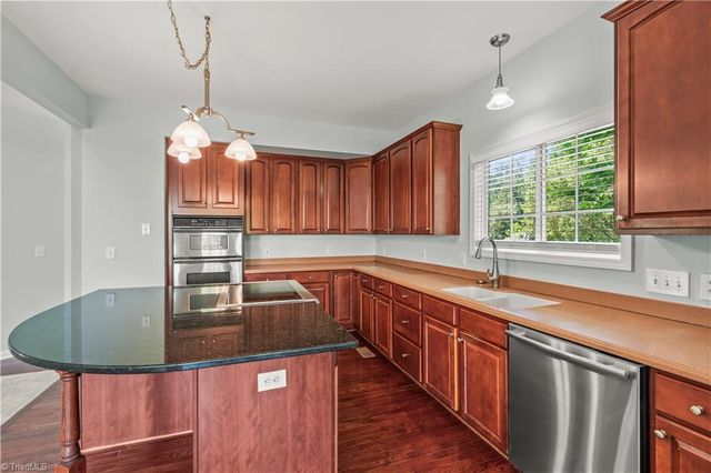 3744 Deerfield Street, High Point, NC 27265