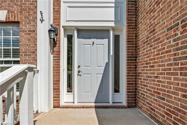 3744 Deerfield Street, High Point, NC 27265