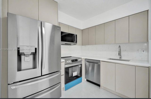 4701 N Andrews Ave, Oakland Park, FL 33309