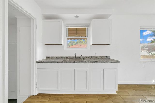 19723 Carrie Street, Detroit, MI 48234