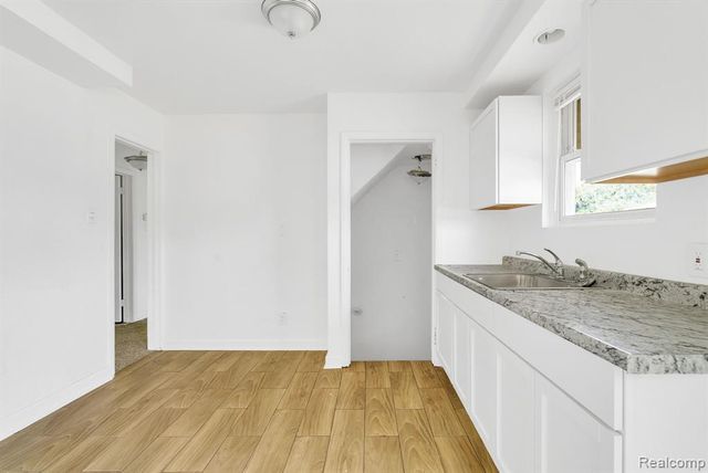 19723 Carrie Street, Detroit, MI 48234