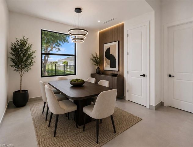 216 NW 10th TER, Cape Coral, FL 33993