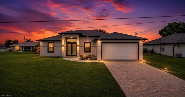 216 NW 10th TER, Cape Coral, FL 33993