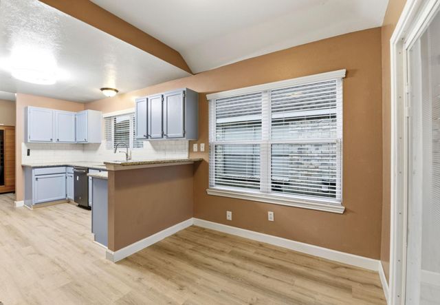 2622 S Peach Hollow Circle, Pearland, TX 77584