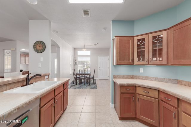 3301 S Goldfield Road 2056, Apache Junction, AZ 85119