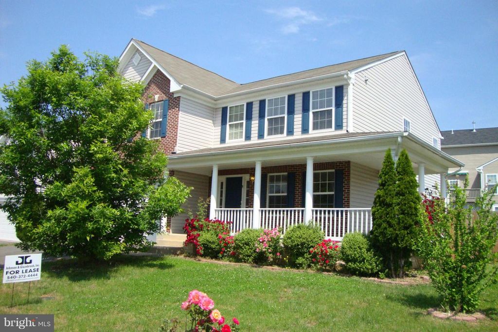 8 FOGGY FIELD LN, Fredericksburg, VA 22406