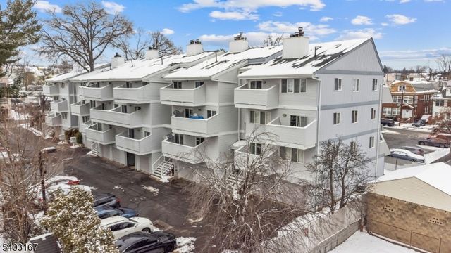 142 Main Ave 4A, Passaic City, NJ 07055