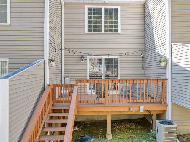 19 Dillon Way Unit 4, Laconia, NH 03246
