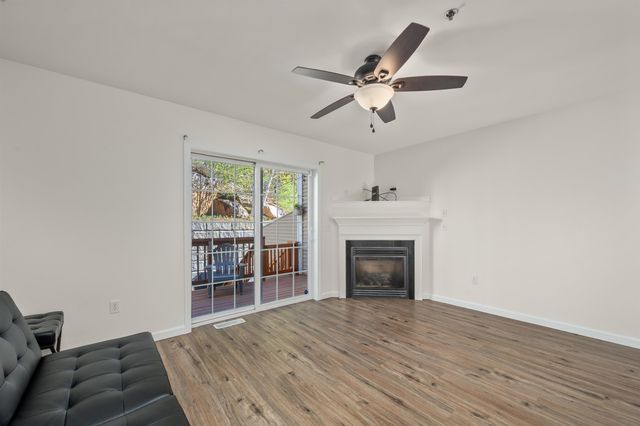 19 Dillon Way Unit 4, Laconia, NH 03246