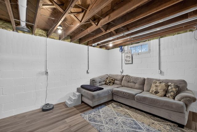 1411 14th Street NE, Rochester, MN 55906