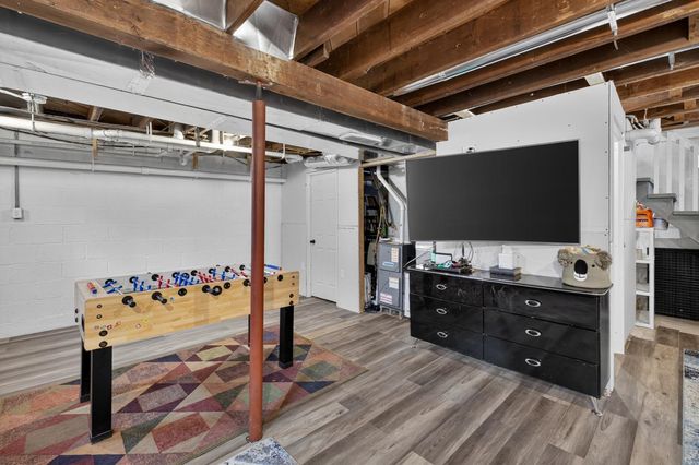 1411 14th Street NE, Rochester, MN 55906