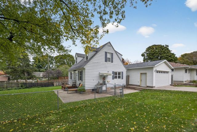 1411 14th Street NE, Rochester, MN 55906