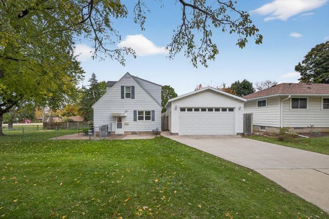 1411 14th Street NE, Rochester, MN 55906