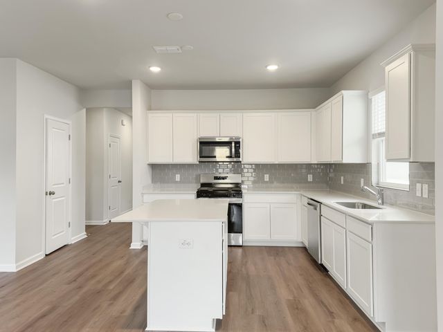 725 Meadowbrook Lane, Summerville, SC 29486